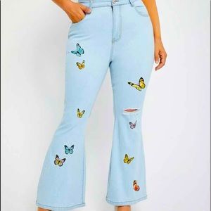 Jeans with embroidered butterfly’s.